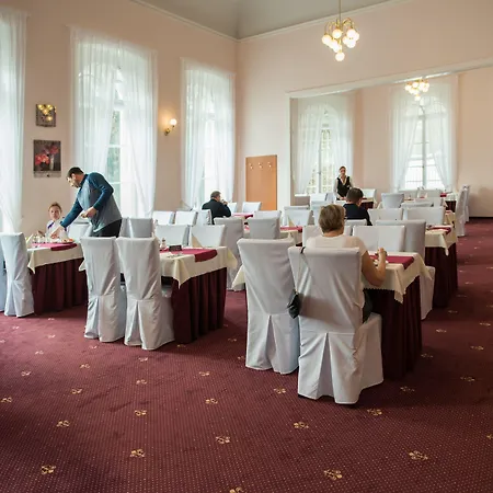 Hotel Windsor 4*