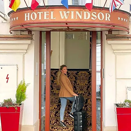 Windsor Hotel 4*