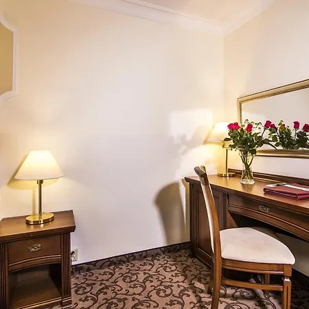 Windsor 4*