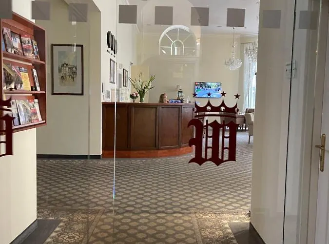 Windsor Hotel 4*
