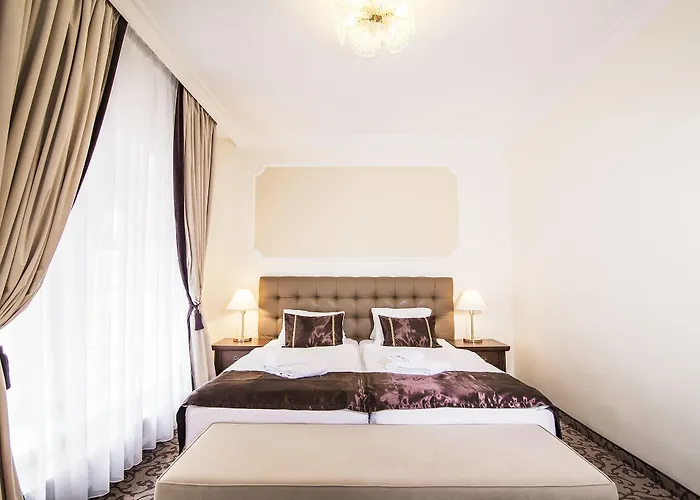 Windsor מלון 4*