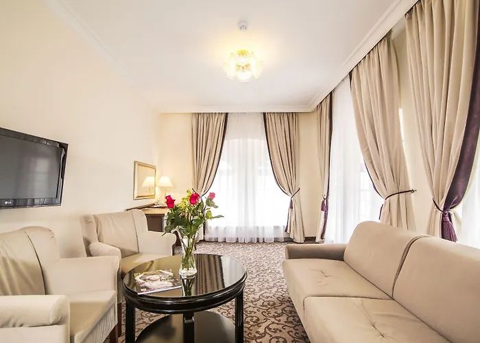 Hotell Windsor 4*