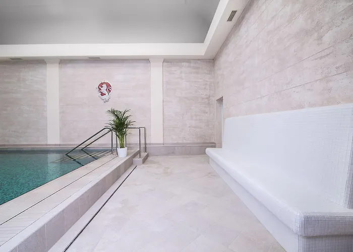 Hotell Windsor 4*